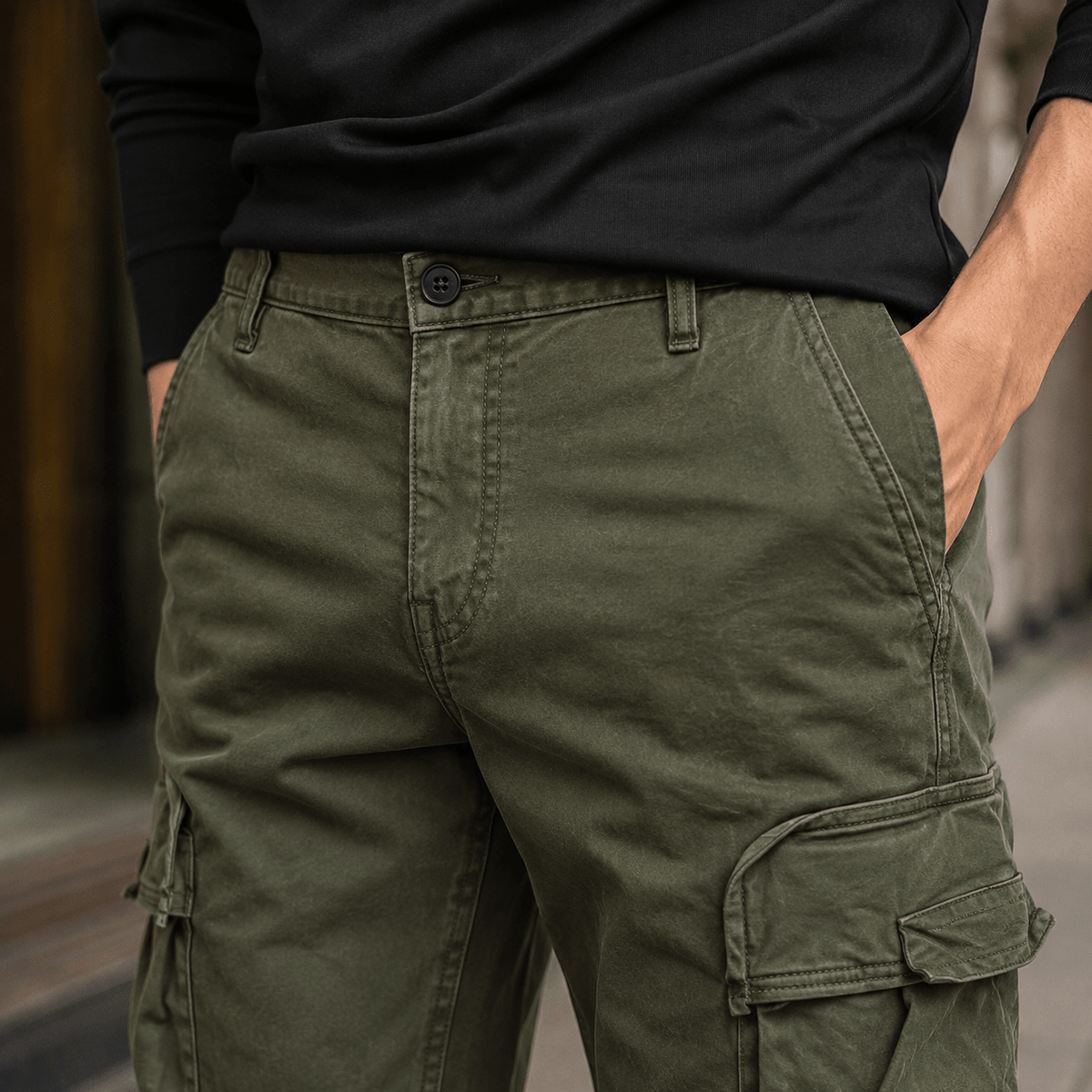 Men's Relaxed Cargo Pants with Straight Legs - Mattia Cremasco