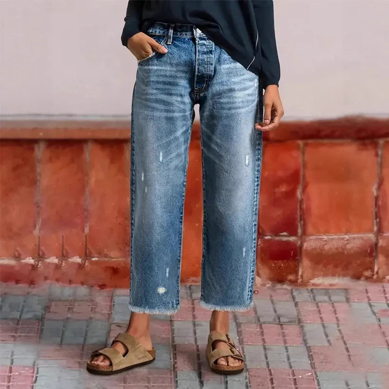 Women's Cropped Straight Leg Jeans with Relaxed Fit