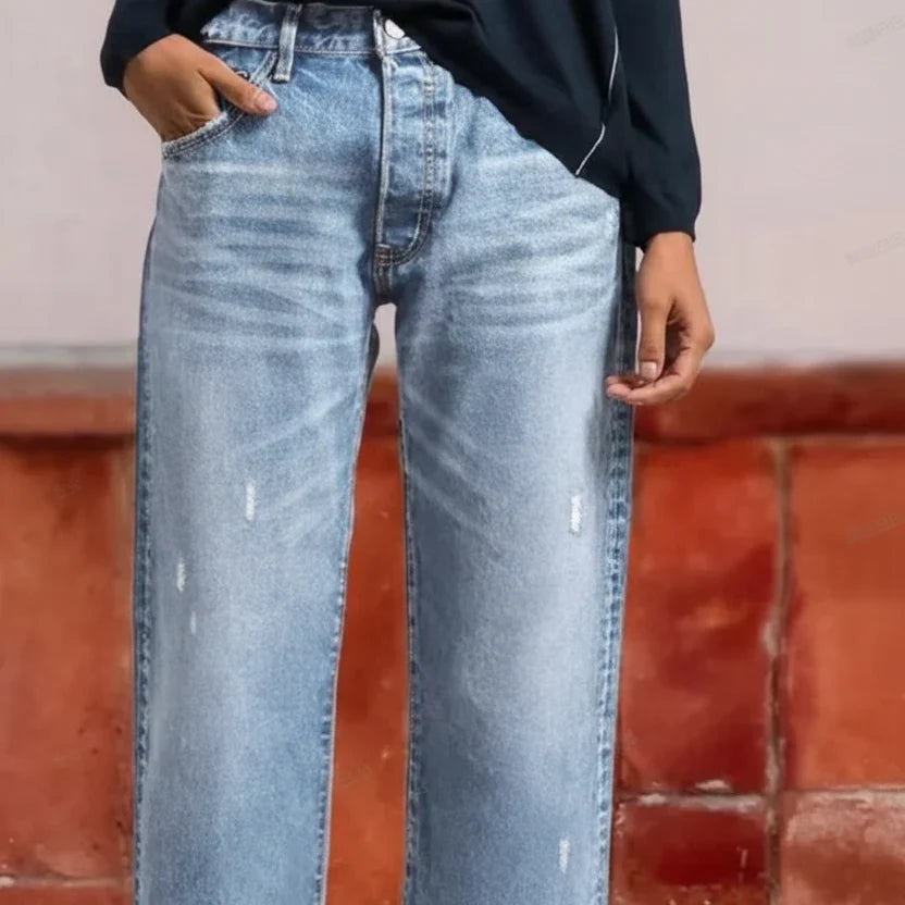 Women's Cropped Straight Leg Jeans with Relaxed Fit