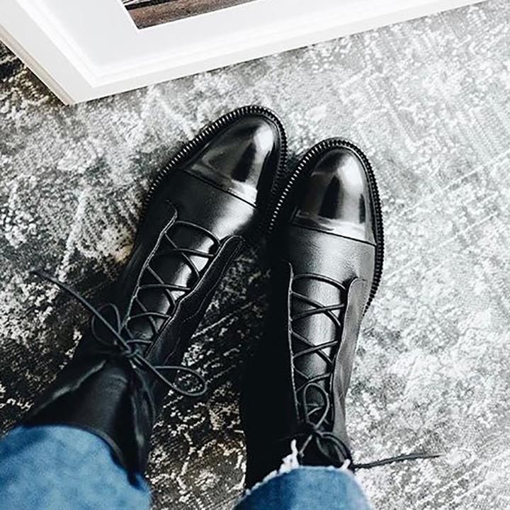 Women's Lace-Up Pointed Toe Ankle Boots - Mattia Cremasco