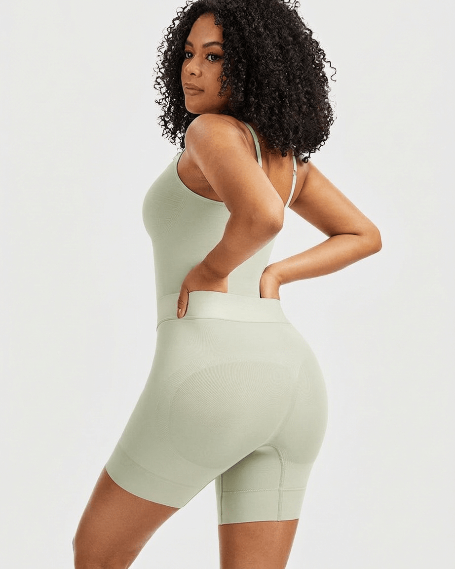 Women's Seamless Mid-Thigh Shaping Bodysuit - Mattia Cremasco